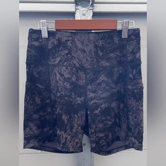 The Gym People Women Marble Flat Front High Waist Gray Yoga Shorts Size S - Picture 2 of 8